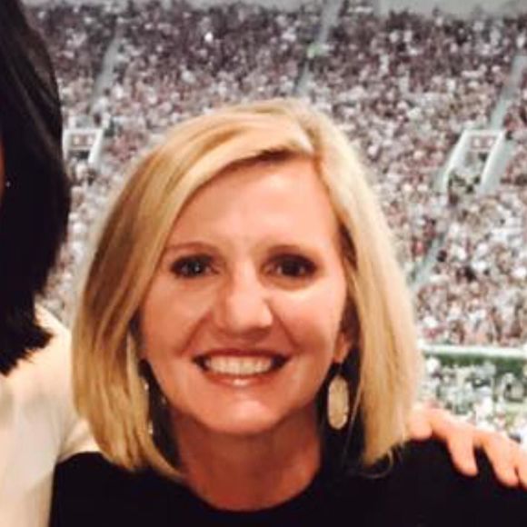 Meet your Posher, Brooke - Picture 1 of 1